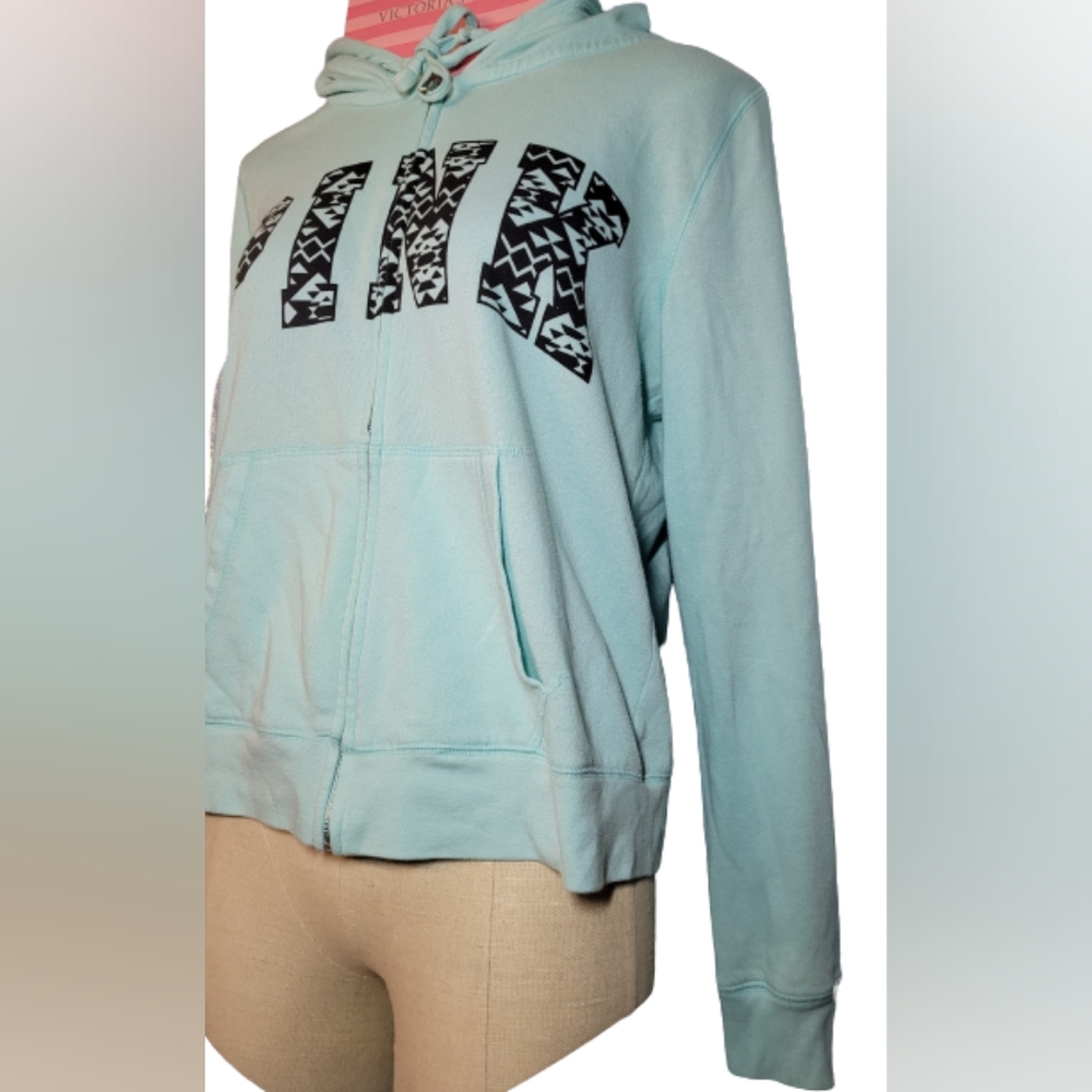 •𝙑𝙎•𝙃𝙊𝙊𝘿𝙄𝙀•𝙏𝙀𝘼𝙇• - Picture 3 of 12